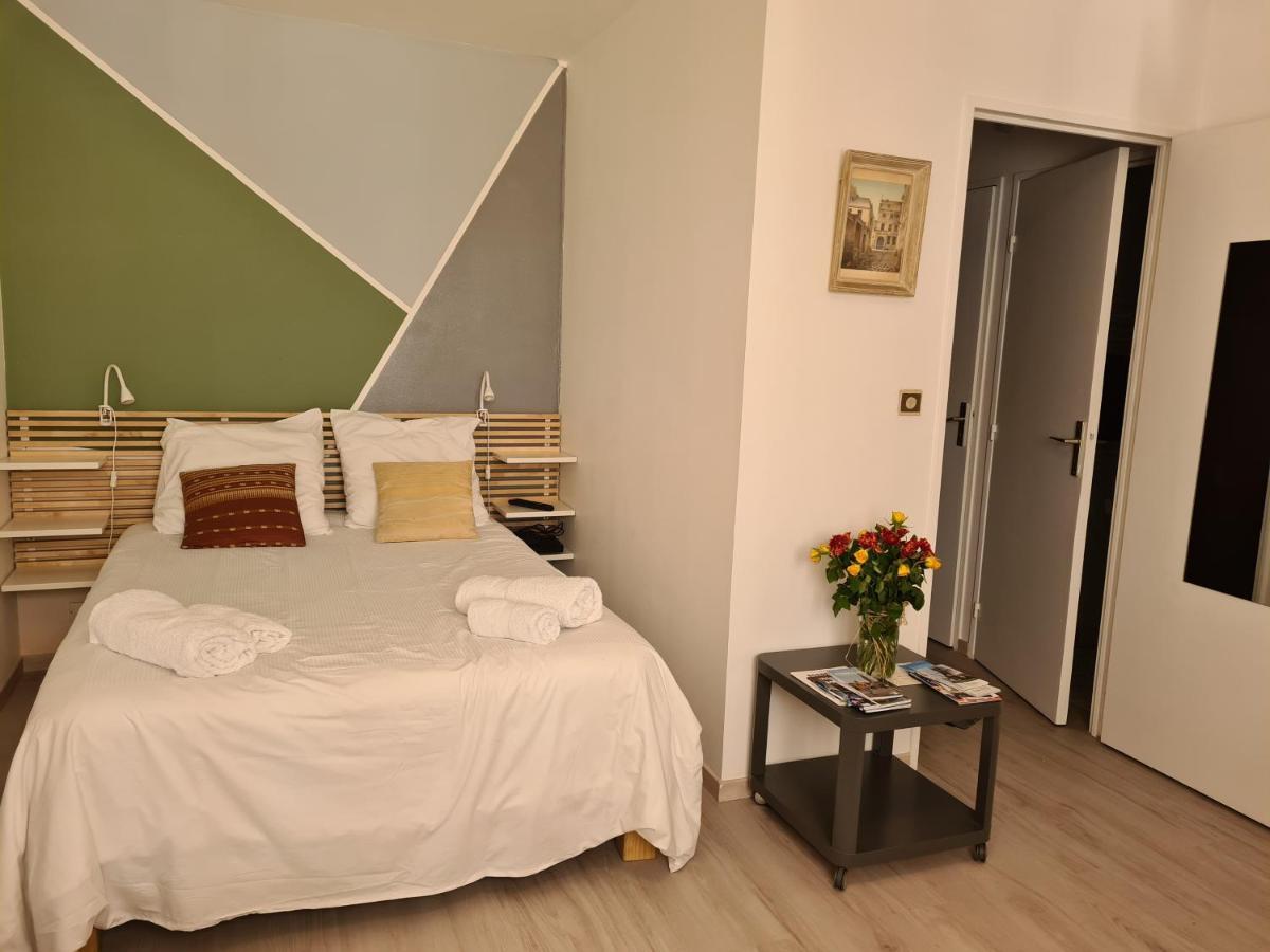 Studio Centre De Бордо Экстерьер фото